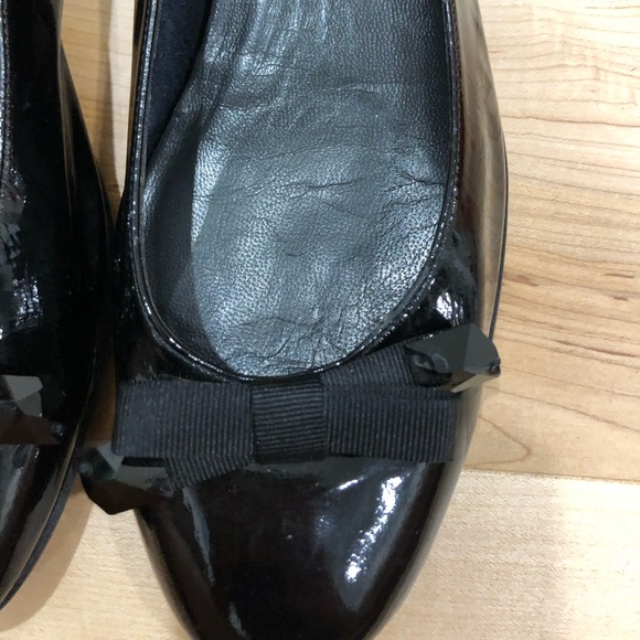 Stuart Weitzman black patent flats - Picture 5 of 6